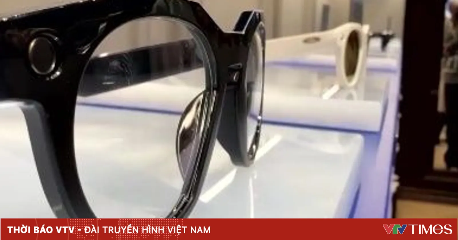 Meta’s Snap Acquisition & $2,195 AR Glasses: A Clash of AR Strategies