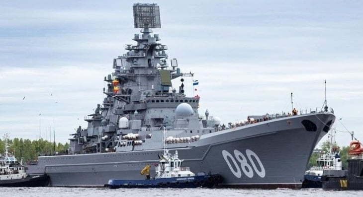 キーロフ 1144 型 アドミラル・ウシャコフ 級原子力ミサイル巡洋艦 Kirov Project 1144 Admiral Ushakov class Nuclear Guided Missile Cruiser