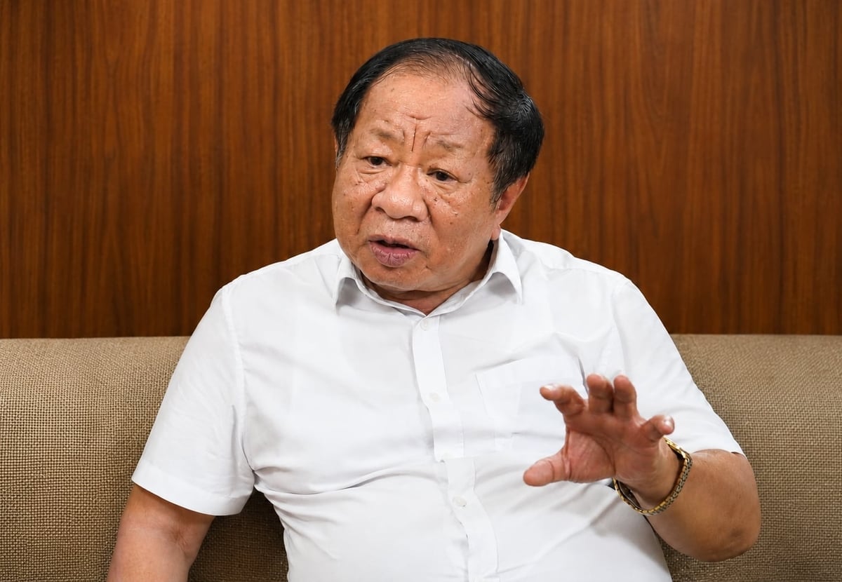 PGS.TS Nguyễn Hữu Dũng, Chủ tịch Hiệp hội Nuôi biển Việt Nam. Ảnh: Hồng Thắm.