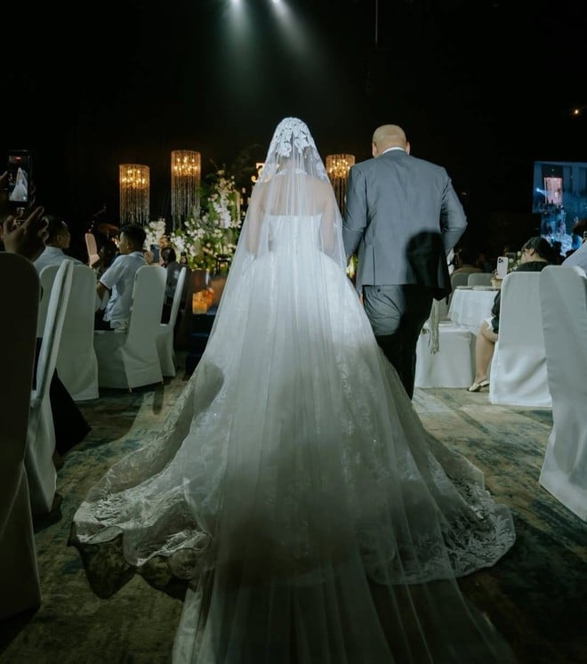 La actriz Lan Thy y su prometido Dustin Tieu celebraron una íntima ceremonia nupcial en Ciudad Ho Chi Minh - Foto 3.