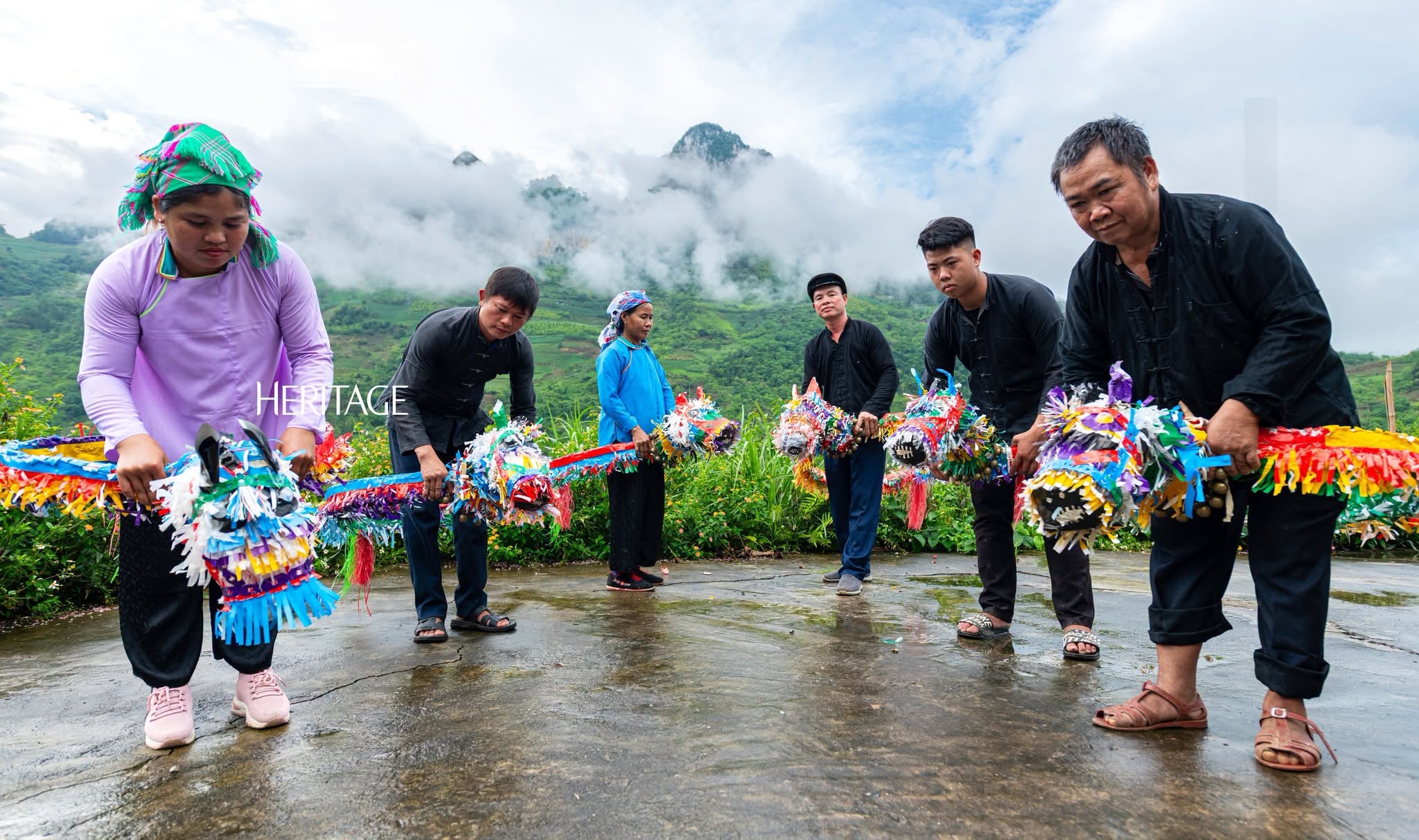Gallery - The unique paper horse dance of the Nung Din people. - image 5