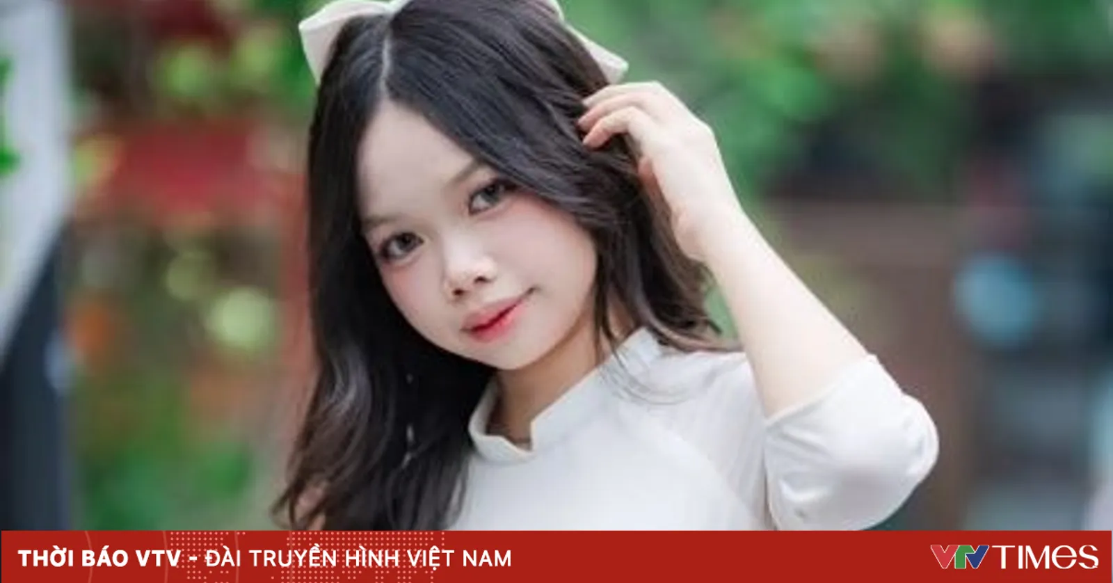 하노이의 한 여학생이 명문 특수학교 4곳의 입학시험에 합격했다: