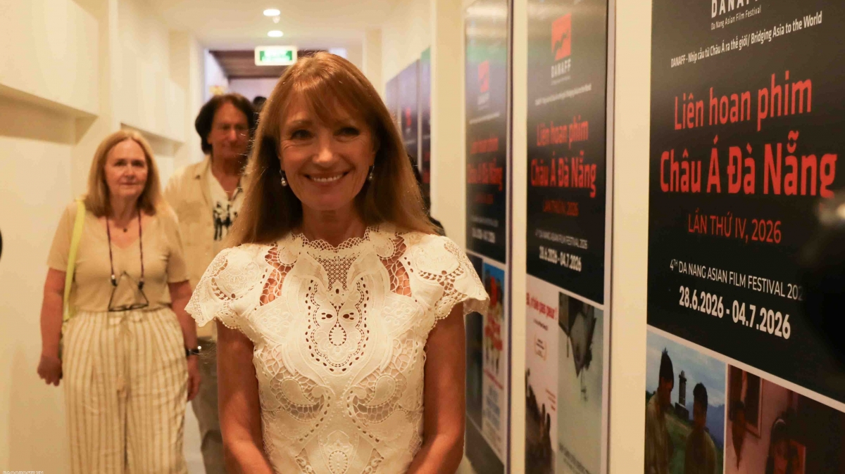 Jane Seymour opende het US Film Spotlight-programma op DANAFF IV met 'Somewhere in Time'.