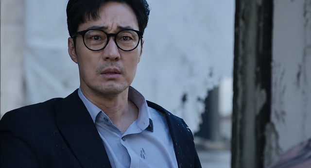 So Ji Sub membuat kemunculan semula, drama baharunya mencapai kejayaan memecah rekod - Foto 2.