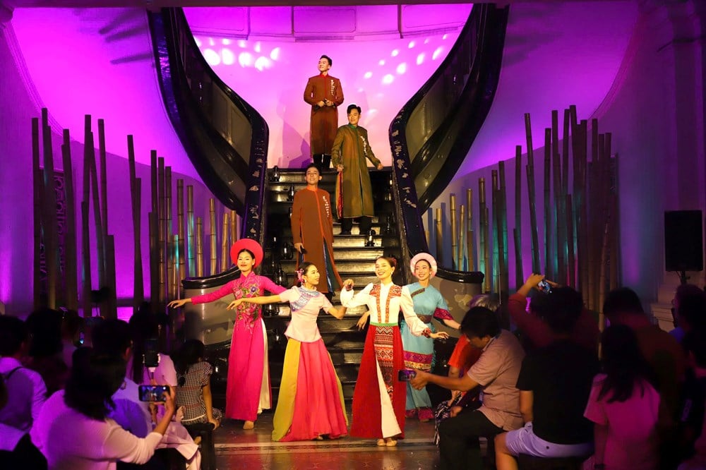 De culturele ruimte 's nachts uitbreiden - foto 1