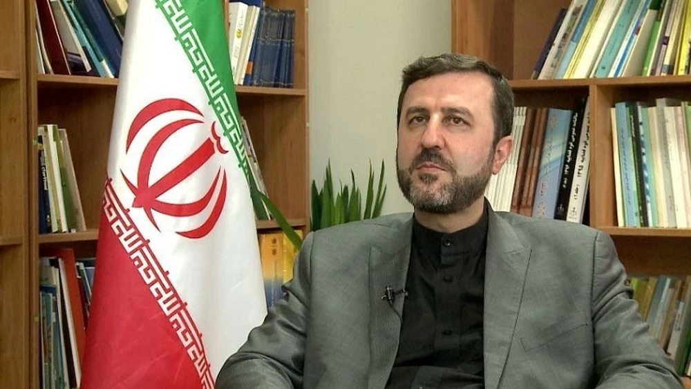 Gli Stati Uniti e l'Iran hanno istituito un canale di comunicazione per segnalare le violazioni del memorandum. Mỹ và Iran kết thúc đàm phán, nhất trí điều gì?