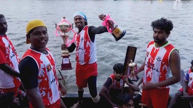 Ấn Độ: Đua thuyền rắn Champakulam ở bang Kerala - Ảnh 4.