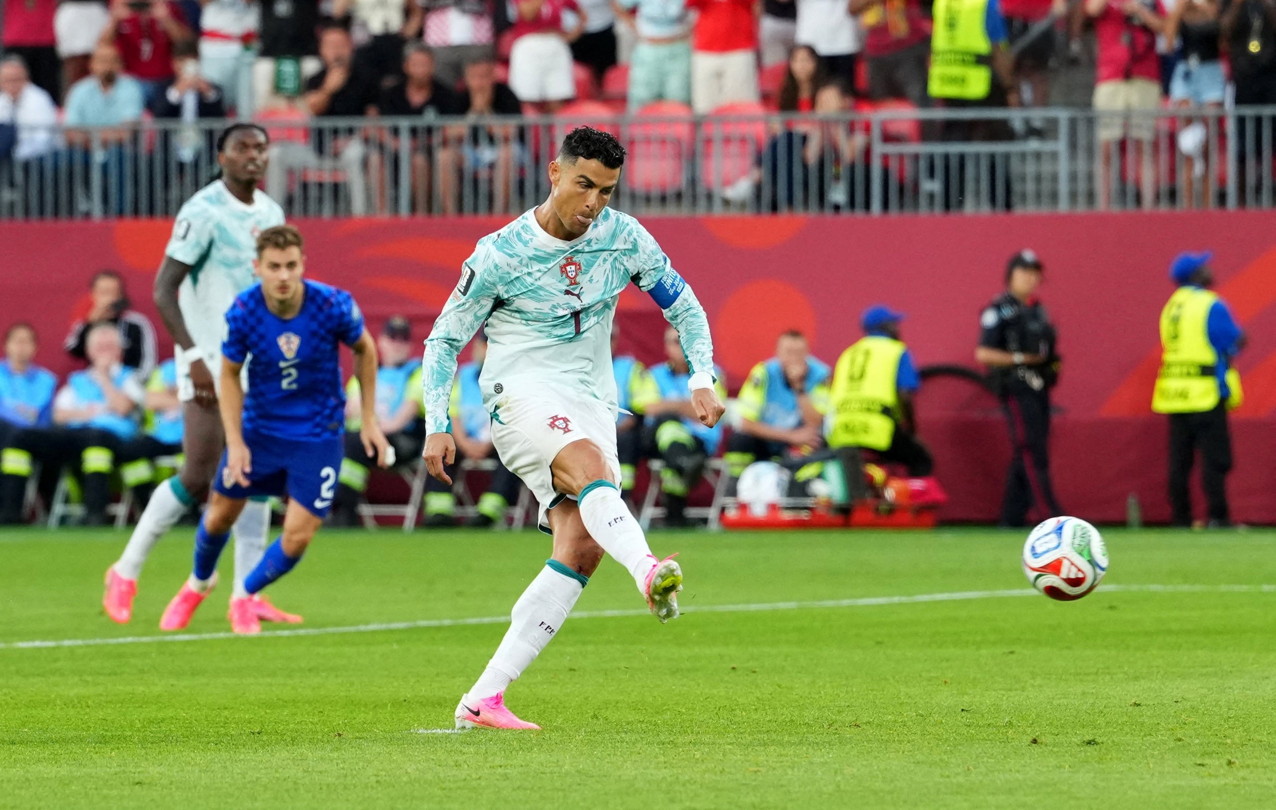 Ronaldo und seine emotionale Achterbahnfahrt - Foto 3.