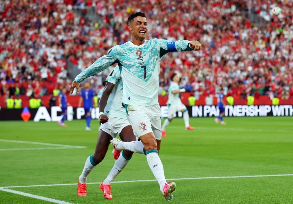 Ronaldo Bild 1 Ronaldo anh 1