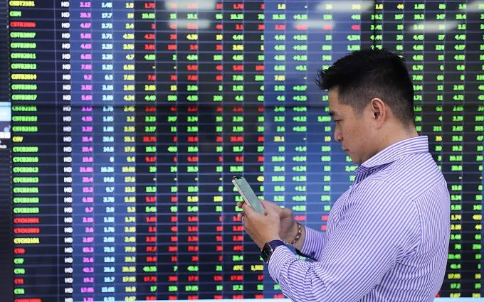 VN-Index lùi bước sau nhịp hồi, cổ phiếu PNJ giảm sàn - Ảnh: Báo Chính phủ