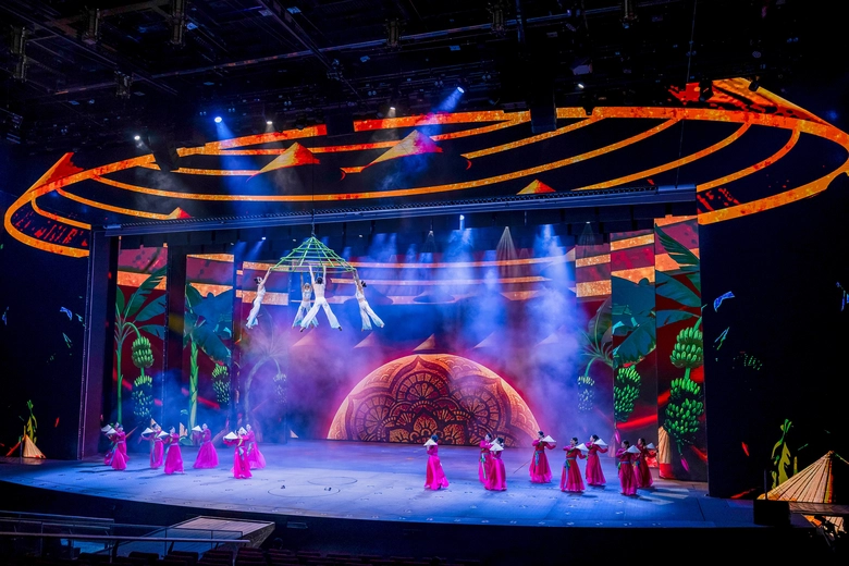 Levando a história vietnamita para o palco usando tecnologia imersiva - Foto 2.