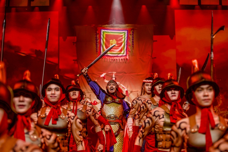 Levando a história vietnamita para o palco usando tecnologia imersiva - Foto 6.