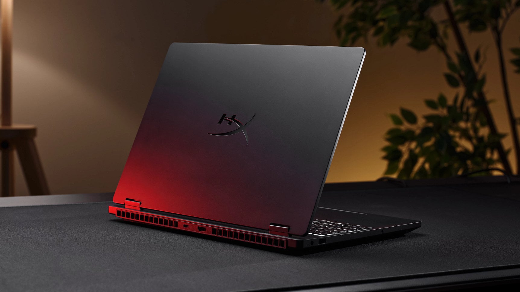 The new HP HyperX Omen 15: Power from the Core Ultra 9 290HX Plus and a ...