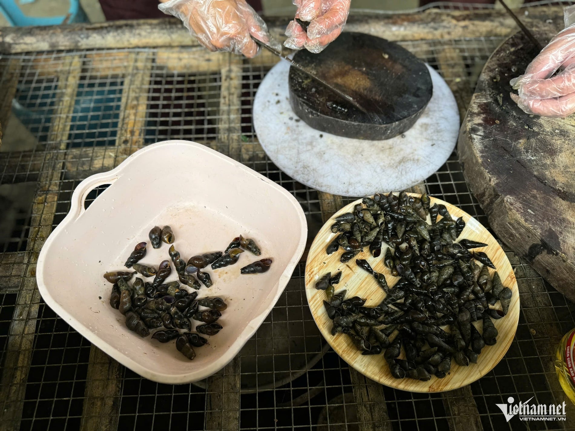 Gallery - A unique feast with many specialties from Phu Tho, enough to feed 6-7 people, with some dishes that are 'selective' in terms of who should try them. - image 10