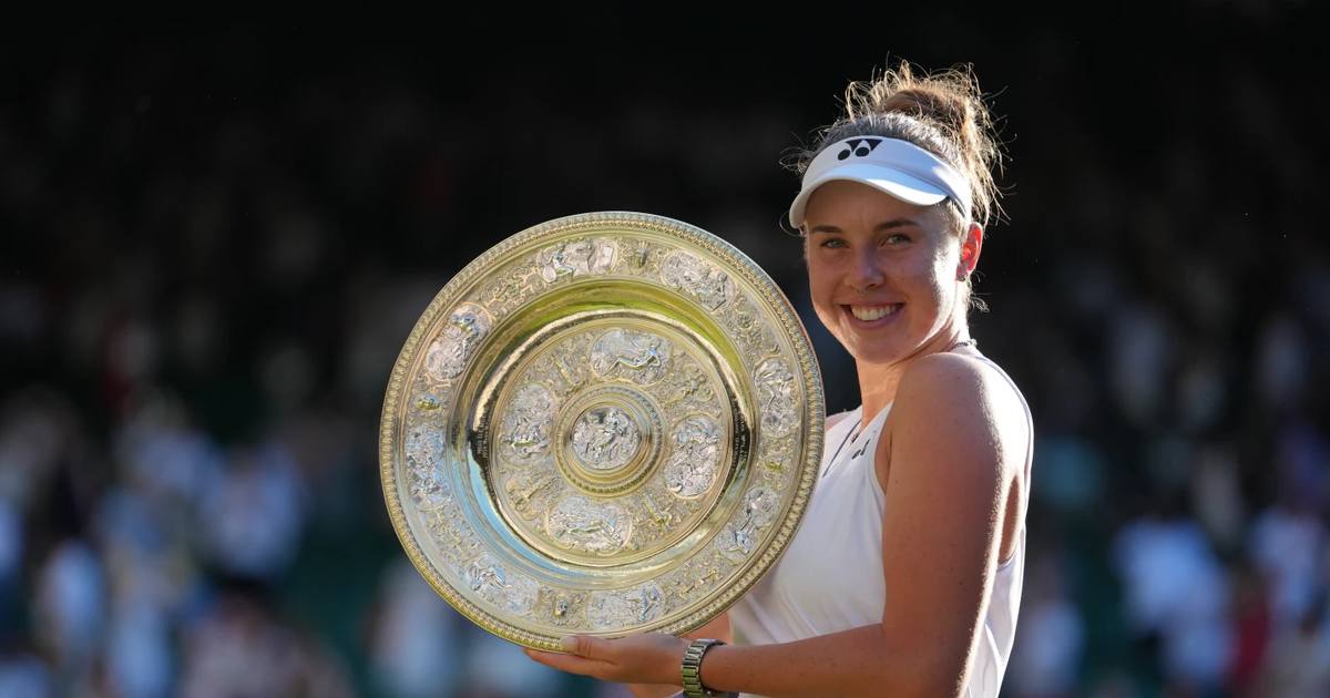 Noskova tưởng nhớ người mẹ đã mất bằng chức vô địch Wimbledon