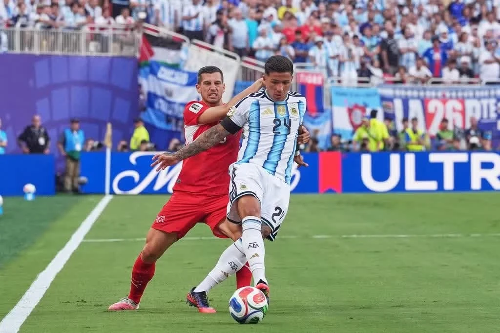 Trực tiếp Argentina 1-1 Thụy Sĩ (hiệp phụ): Đội nào sẽ nhận tấm vé cuối cùng vào bán kết?