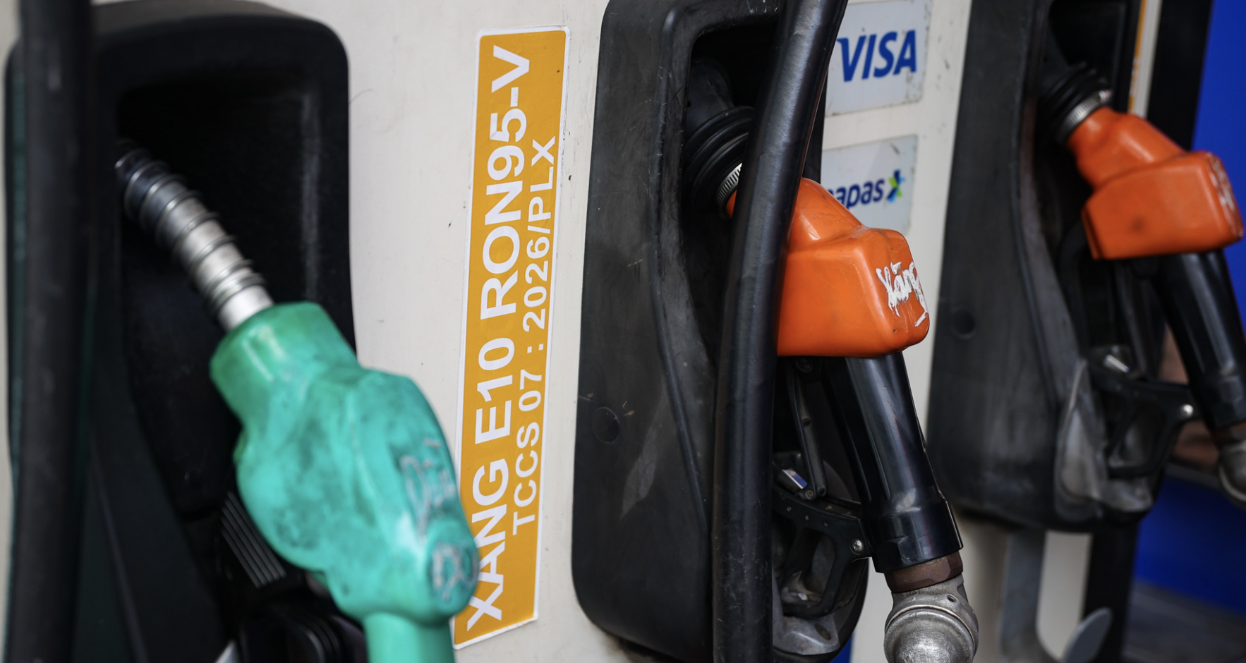 Ministerie van Industrie en Handel: Als er een incident plaatsvindt met E10-benzine, kan de gehele t