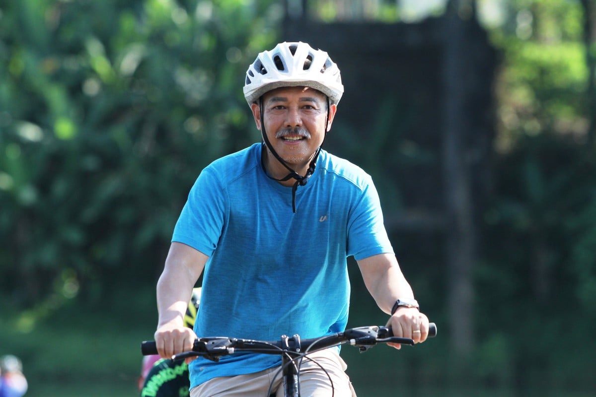 प्रोफेसर ट्रूंग गुयेन थान 65 वर्ष की आयु में नृत्य-खेल में प्रतिस्पर्धा करके दूसरों को प्रेरित करते हैं - फोटो 4।