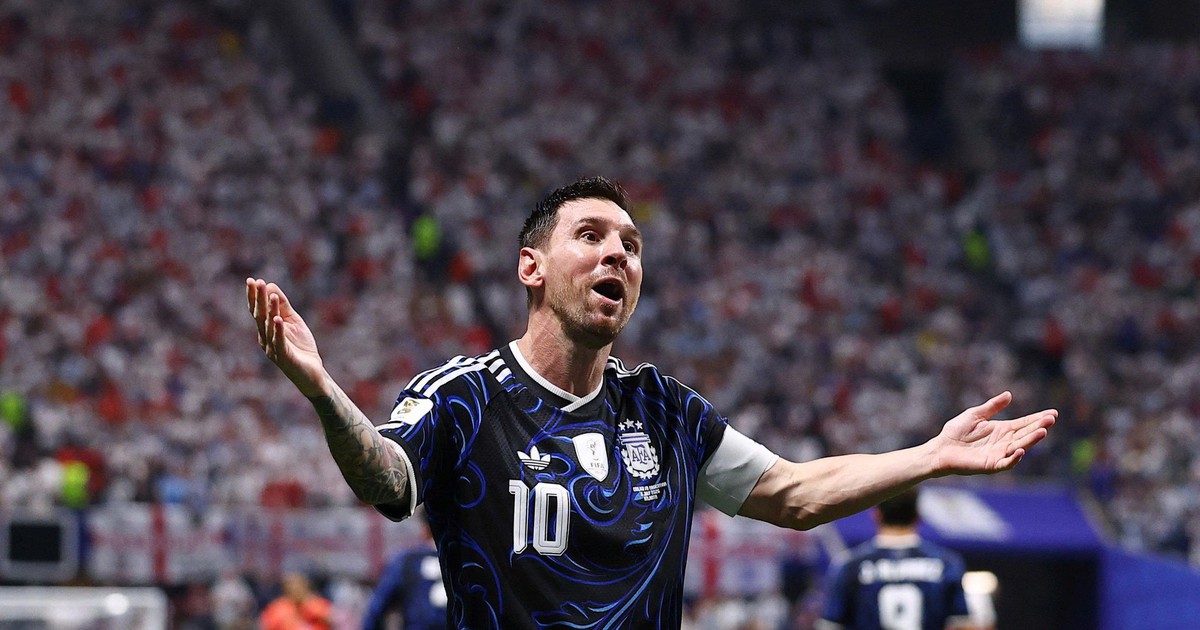 Quả bóng vàng thứ 9 cho Messi?