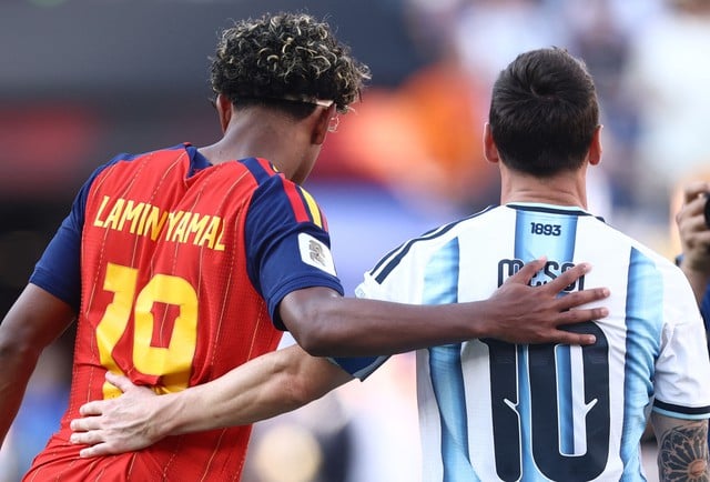 世界のサッカー界はメッシ、ロナウド、モドリッチに別れを告げ、新たな