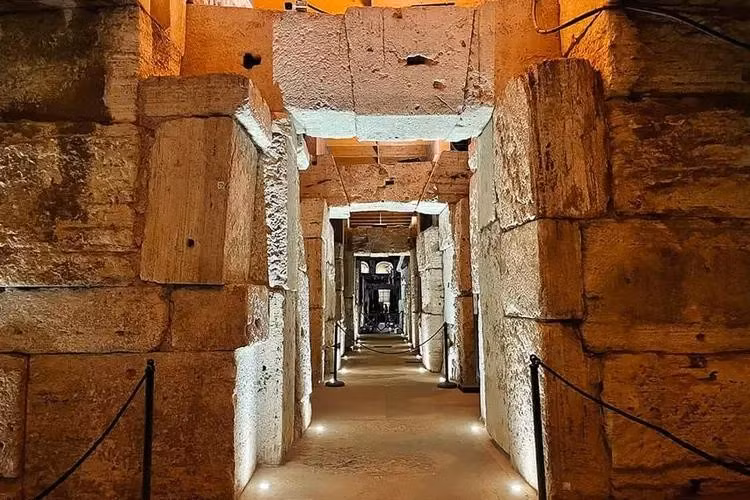 أثار اكتشاف الأسرار الكامنة تحت ساحة الكولوسيوم دهشة علماء الآثار. 7 1784514329966 0eiwolutt1wy9pzx7jup sdbkbu1w rvlhlymk0 kdxzcoucwjk48cedkzoma6it2nnvvccegszidomoo8os9gbh5h5trh03agvcsoy1vy5xtke xlyx2i2gpuarugb0prikg35aqjdfmpikyscyghlunlsfytcbs6ssqmzivpdxz2y88skh4w4flubnpcl jpg