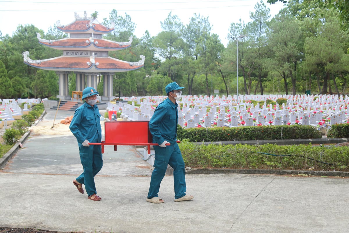 Trả lại tên cho các Anh, đưa các Anh trở về với quê hương, dòng họ là trách nhiệm và cũng là “mệnh lệnh từ trái tim”. 	