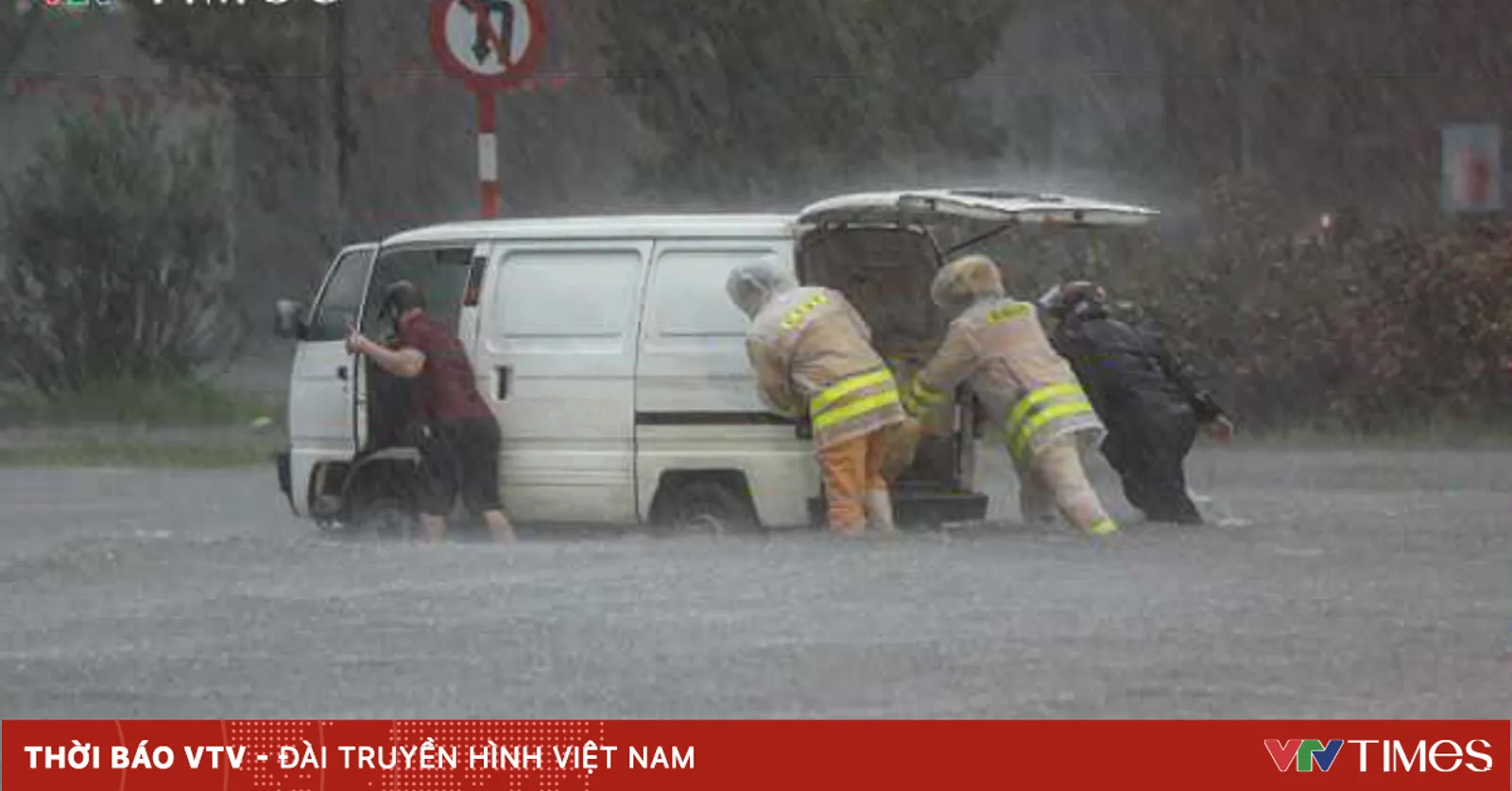 Keamanan Waduk dan Upaya Pengurangan Banjir di Vietnam Utara dan Thanh Hoa