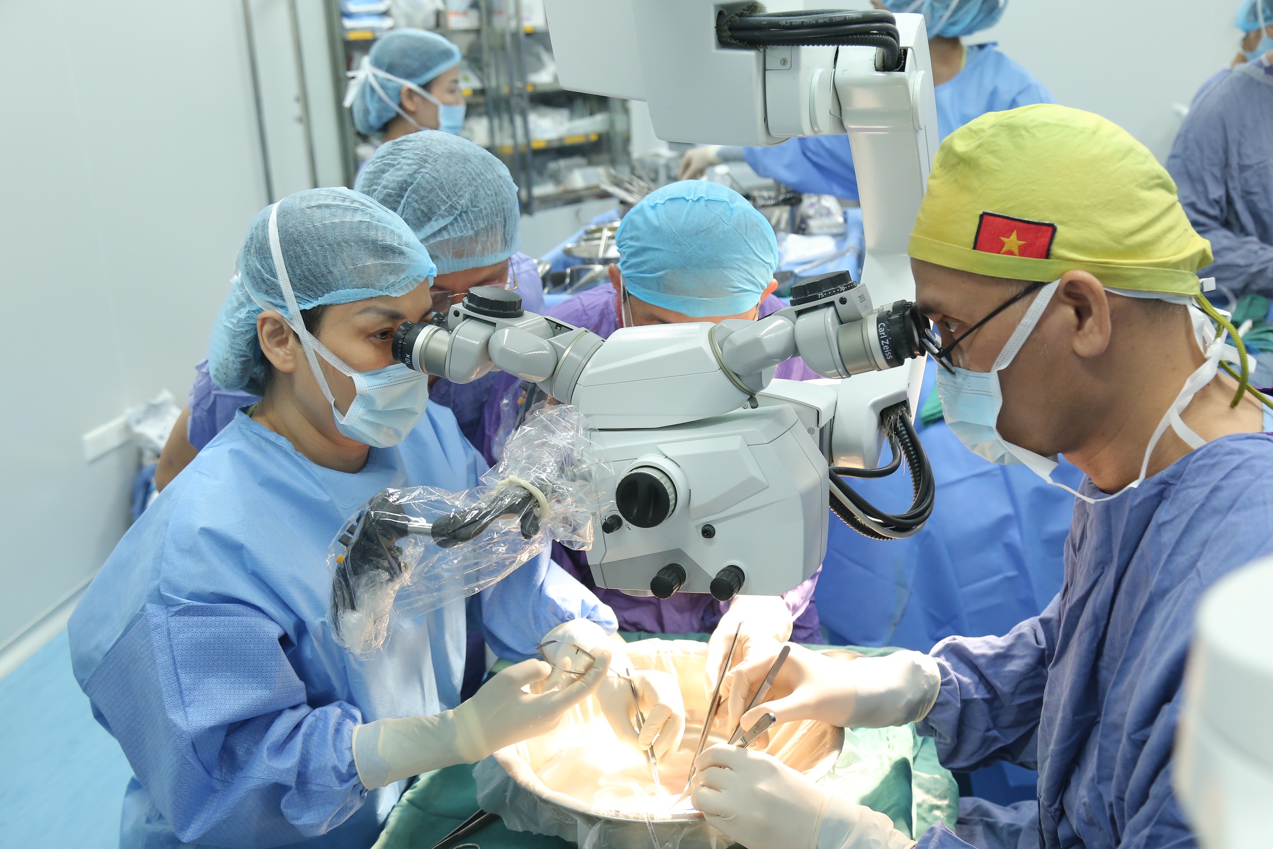 Transplantasi penis pertama yang berhasil dari donor mati otak di Vietnam - Foto 2.