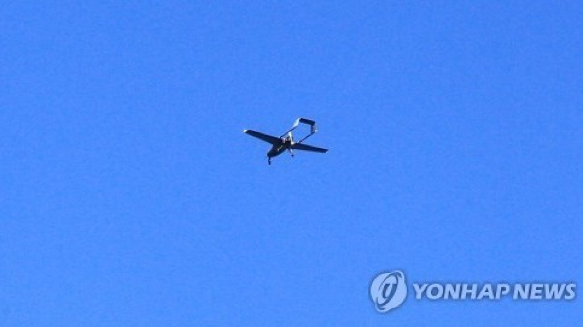 米軍の無人機が南北国境付近に出現した。