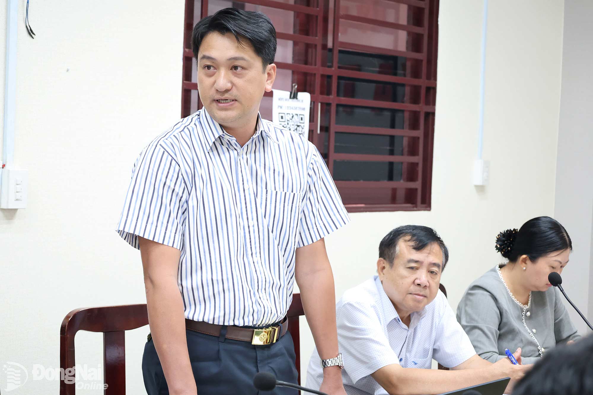 Delegates express their opinions at the working session. Photo: Ho Thao