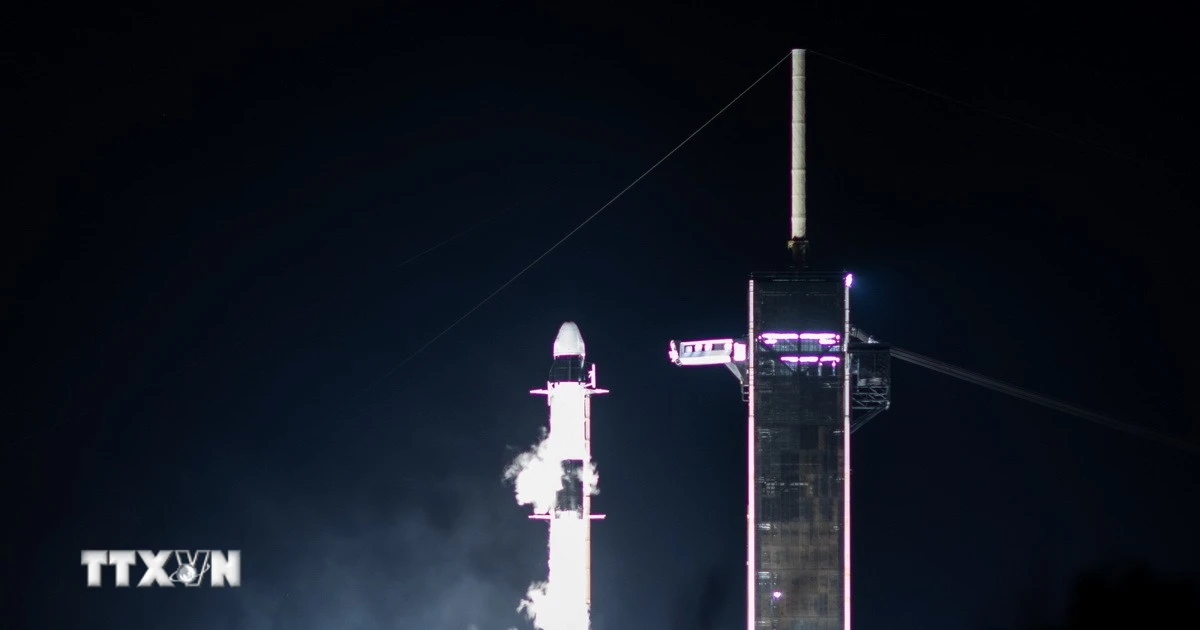 เศษซากจรวดของ SpaceX พุ่งชนดวงจันทร์ ทำให้เกิดความกังวลเกี่ยวกับขยะอวกาศ