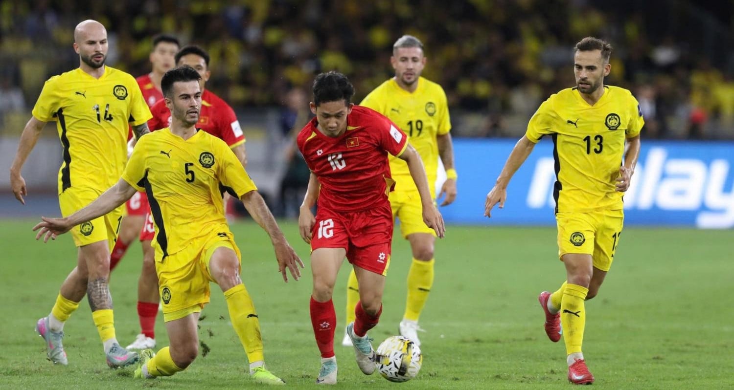 Khó tin: Việt Nam cứ gặp Malaysia ở bán kết ASEAN Cup là bị loại 3 Vietnam mendominasi Malaysia menjelang semifinal Piala ASEAN 2026.