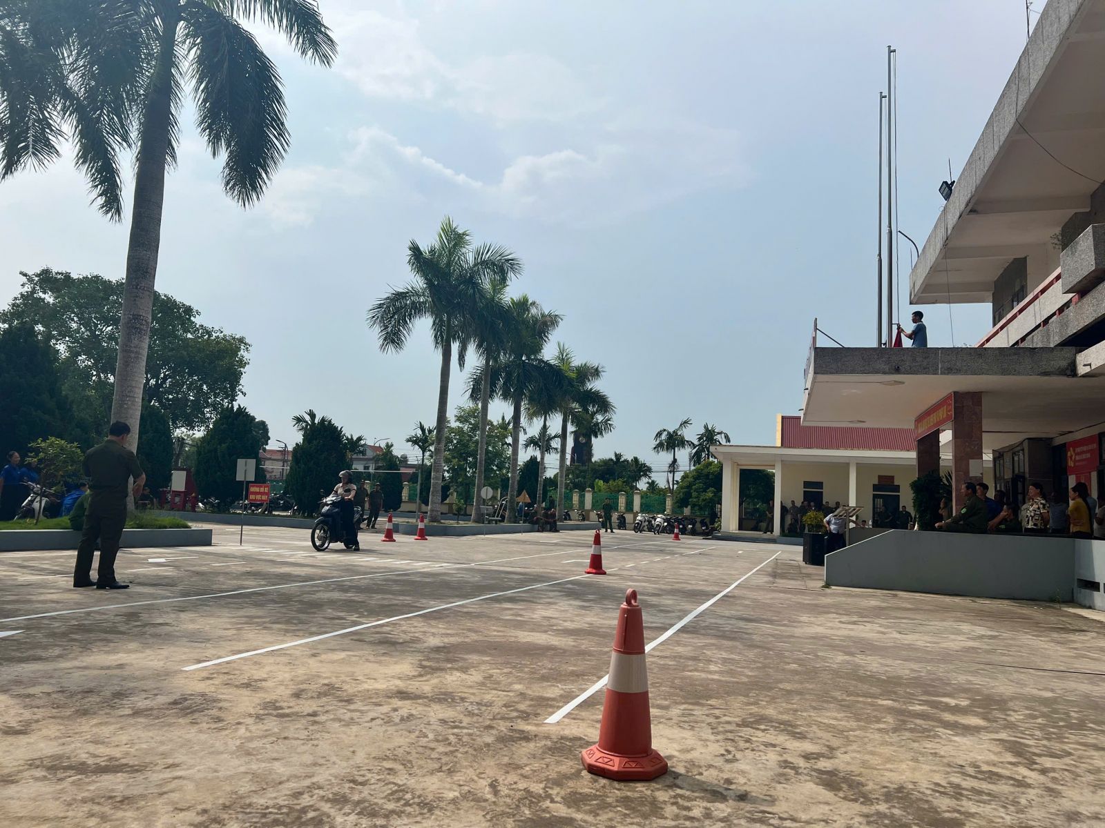 la-commune-de-hong-phong-lance-une-campagne-de-formation-la