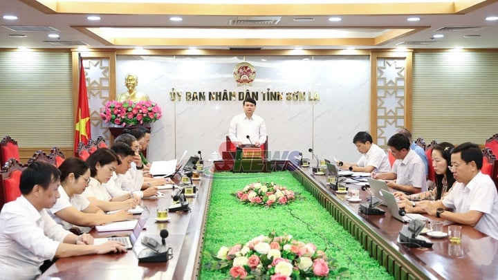 손라성에서는 인공지능(AI) 응용 및 공유 데이터 웨어하우스 활용에 관한 최초의 경진대회를 개최합니다.