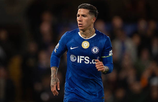 Enzo Fernandez pode deixar o Chelsea na janela de transferências deste verão.