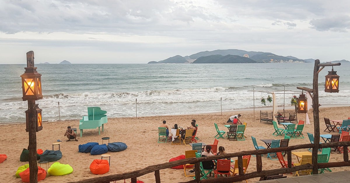 Γιατί η Nha Trang αναστέλλει προσωρινά τις εμπορικές, ψυχαγωγικές και ψυχαγωγικές δραστηριότητες στην παραλία μετά τις 6 μ.μ.;