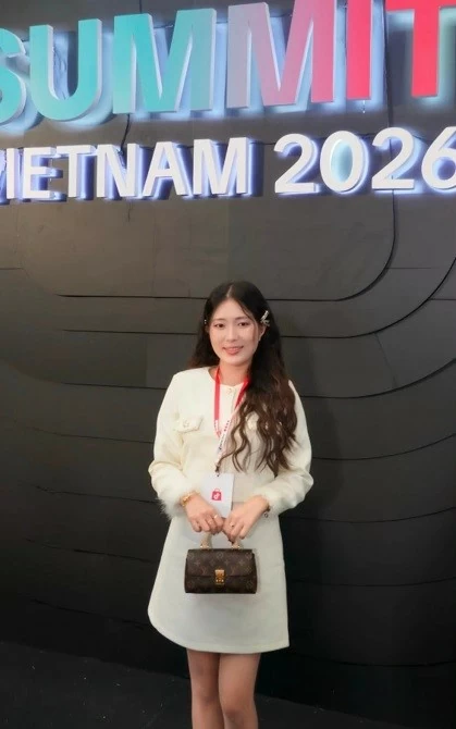 A trajetória de Linh Nhi na construção de sua marca pessoal nos campos da beleza, estilo de vida e moda.