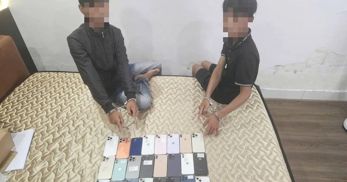 Dua Saudara Kembar Curi 27 iPhone Senilai 400 Juta, Ditangkap di Hue