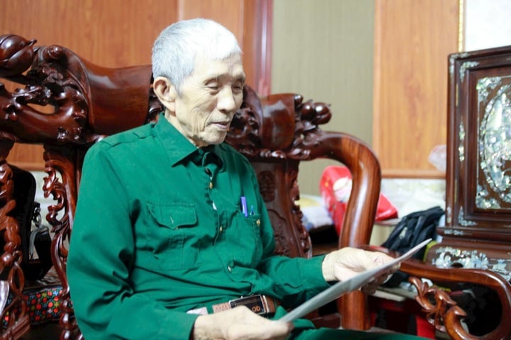 Người cựu binh đi qua “địa ngục trần gian” và hành trình giữ lửa ký ức - 1