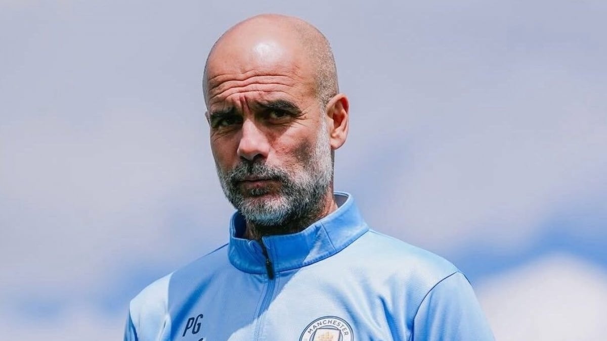 Efter tio år i Man City överväger managern Pep Guardiola att gå i pension.
