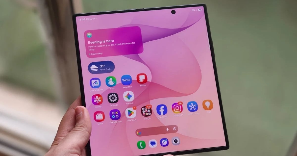Prețul oficial pentru înlocuirea ecranului pliabil al Samsung Galaxy Z Fold8 Ultra a ajuns la 16,3 milioane VND.