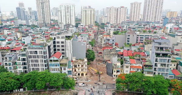 De sloop van de grond en de verbreding van steeg 381 Nguyen Khang worden meer dan verviervoudigd.