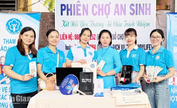 Innovative Communication Strategies Drive Expansion of Social Insurance Coverage in An Giang, Vietnam