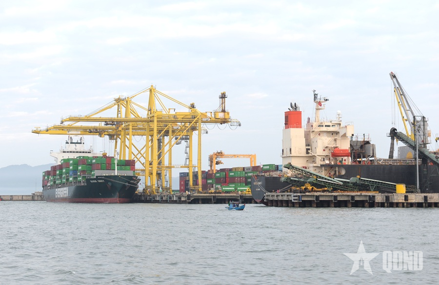 Da Nang - a new driving force for international logistics.