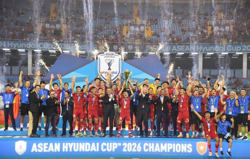 situs slot papua Perdana Menteri mengucapkan selamat kepada tim nasional Vietnam atas keberhasilan mempertahankan gelar Piala ASEAN 2026 mereka.
