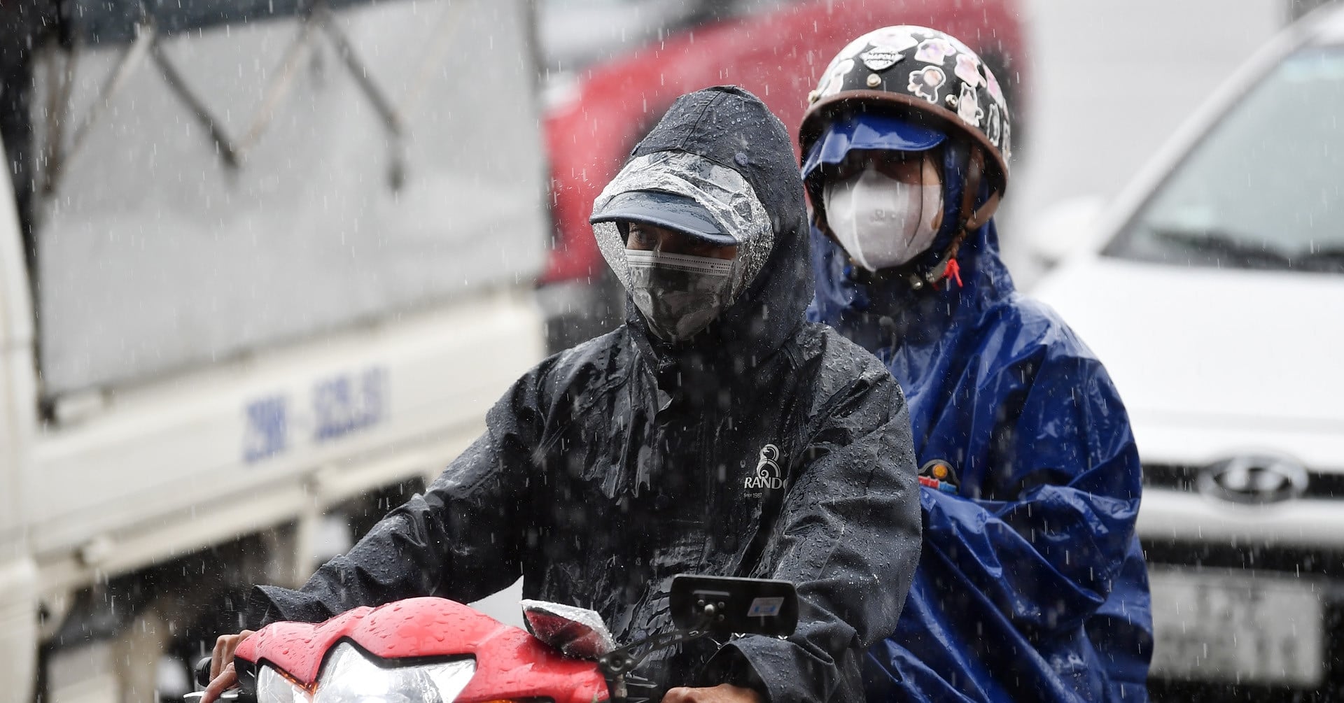 Weather Forecast: Heatwaves, Clouds, and Evening Storms - News Directory 3