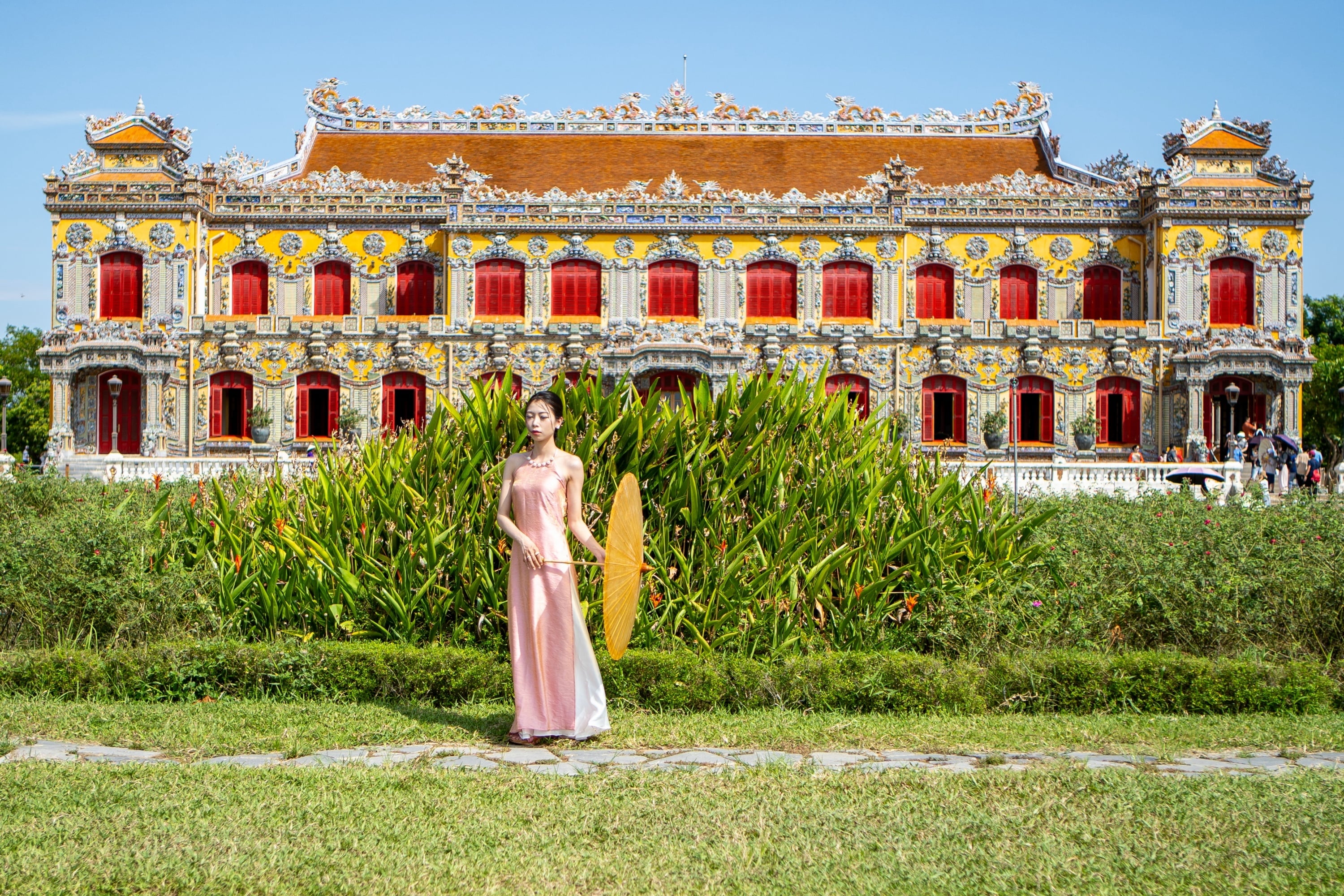 Vietnam, tourist destination (photo 1)