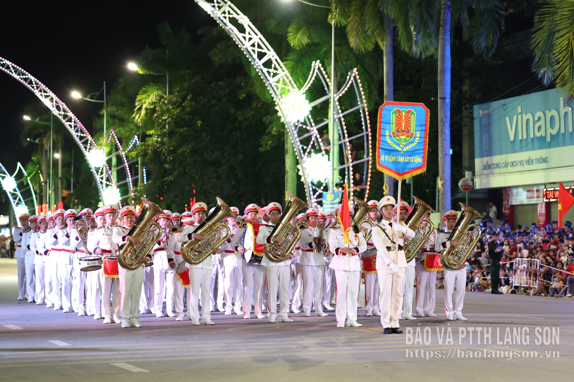 Trump congratulates Vietnam on 81st National Day; foreign leaders, UN Chief send messages as Lang Son hosts Independence Day parade