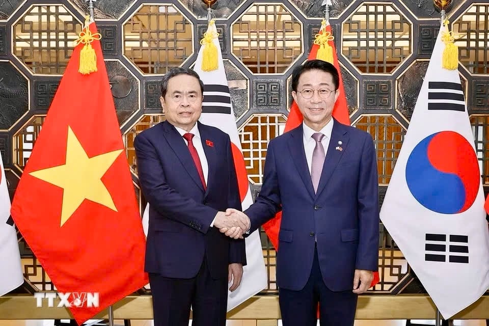Vietnam en Zuid-Korea streven ernaar de bilaterale handel tegen 2026 te verhogen tot 100 miljard dol