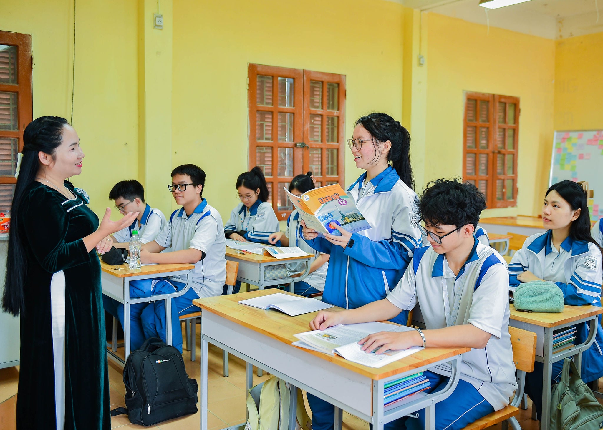 Kerja sama internasional meningkatkan pendidikan di Hai Phong.
